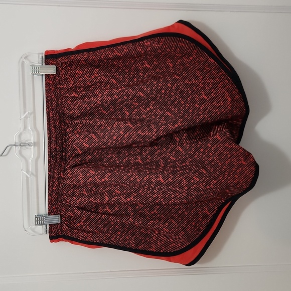 Nike Dri-Fit Orange/Black Women's Athletic Running Shorts Size Large - Picture 2 of 10